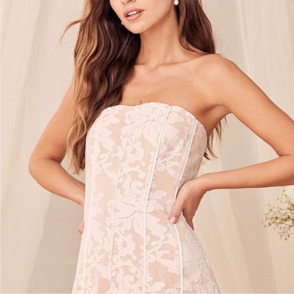 Lulu’s NWT Hold My Heart Forever White Embroidered Strapless Maxi Dress Bride - Picture 3 of 13